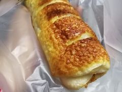 -焙丽拾光(麦凯乐直营店)