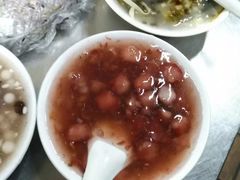 -芳婆糕团店(王府大街店)