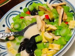 青笋冬笋炒口蘑-湖滨28中餐厅·西湖宴·杭州君悦酒店