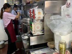 -阿姨奶茶专卖(舌涧道杭州惠民路创始店)