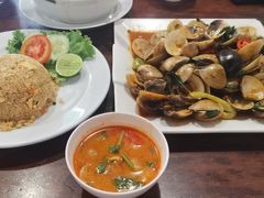 -Dang restaurant (patong phuket)