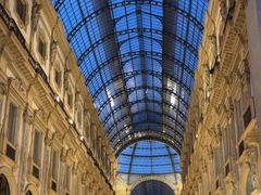 -文艺复兴百货(米兰大教堂广场店)