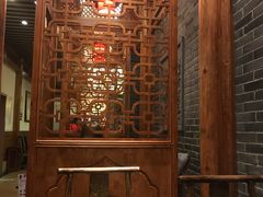 -百年川椒重庆老火锅(光谷店)
