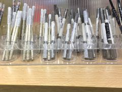 -名创优品(天津市河东万达广场店)