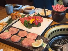 -炼火烤肉店