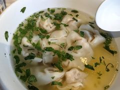 -周震馄饨(雅达阳羡溪山店)