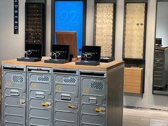 -目艮眼镜SHOWROOM(品牌集合店)