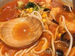 -刀小蛮半只鸡过桥米线(家乐福四元桥店)