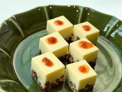 椰奶红豆糕-品海楼·大连海鲜·北派海肠捞饭(老虎滩·渔人码头店)