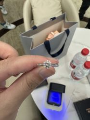 -Zbird钻石小鸟·钻戒婚戒定制高端珠宝私人定制中心