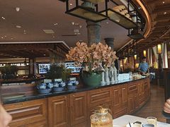 -八府香鸭·啫啫煲(华山路店)