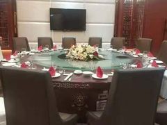 -蓝天宾馆·融合菜·宴席(解放大道店)