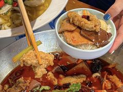 -川流不息·地道川菜·小龙虾(新松江路店)