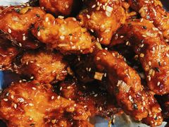 蒜香炸鸡-BHC炸鸡(明洞总店)