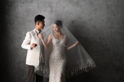 -雪中彩影婚纱摄影·微光艺术中心