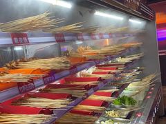 -钢管厂五区小郡肝串串香(滨江店)