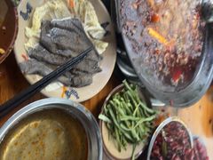 -黄潇洒老火锅(九眼桥宏济巷店)