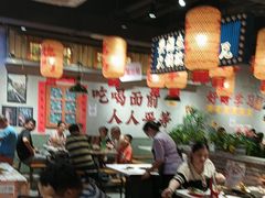 -伍师兄市井火锅(东部星悦天地店)
