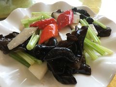 -秋色客家菜(流塘店)