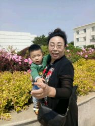 -A+B童品流行馆(中心店)