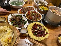 -郑件洋芋饭庄