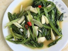 -尕有炕锅烤羊肉