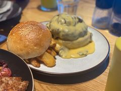 经典大汉堡-The Diner X餐厅(青岛万象城店)