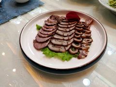 香薰拼盘-鹊华居·地道鲁菜·海鲜·融合味(大明湖店)