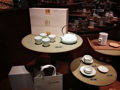 -瓷语堂(上海五维空间创意园店)