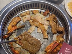 -汉金城海鲜烤肉自助百汇(威海威高广场店)