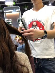 -发朵Hair 烫染沙龙