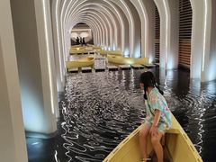 -涨巢·潮玩水疗局