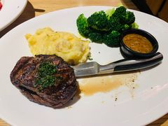 -星期五餐厅(金融街店)