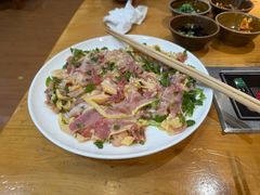 -苗阿哥酸汤牛肉火锅(体育场店)