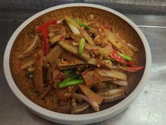 -伍先森精品汉餐(军垦路店)