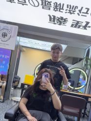 -藤野造型专业烫染接发