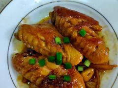 -爱的果实月嫂育婴师(世纪东方店)