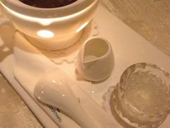 红豆燕窝-燕庭·纯燕窝·甜品下午茶(南京西路店)