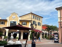 -佛罗伦萨小镇广佛名品奥特莱斯(疏港路店)