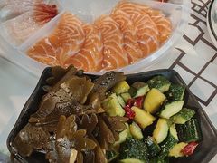 -云晓光头烧烤吧(德平路店)