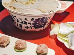 -二荆条·蜀鲜汇城市森林火锅