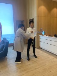 -红领RED COLLAR西装定制体验中心
