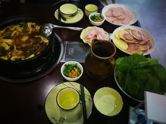 -菌之家·专业纯野生菌火锅·特色炒菌