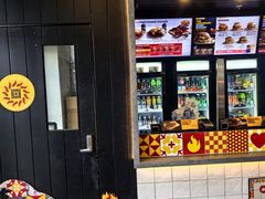 -伯肯黑德角名品折扣购物中心