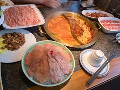 -小天鹅火锅·一线江景洪鼎旗舰店(洪崖洞店)