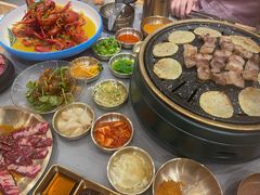 -龙虾奇迹泥炉烤肉(大华三路店)