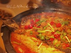 -鸣记脆皮烤鱼·海鲜烤鱼(三八广场店)
