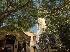 -荒岛书店(黄县路店)