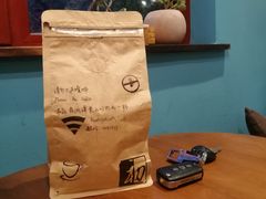 -初见咖啡(青大路店)