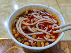 -覃肥叔桂林米粉(粮道街店)